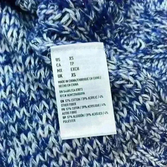 American Eagle Blue & White V-Neck Pullover Sweater Size XS - Picture 8 of 8